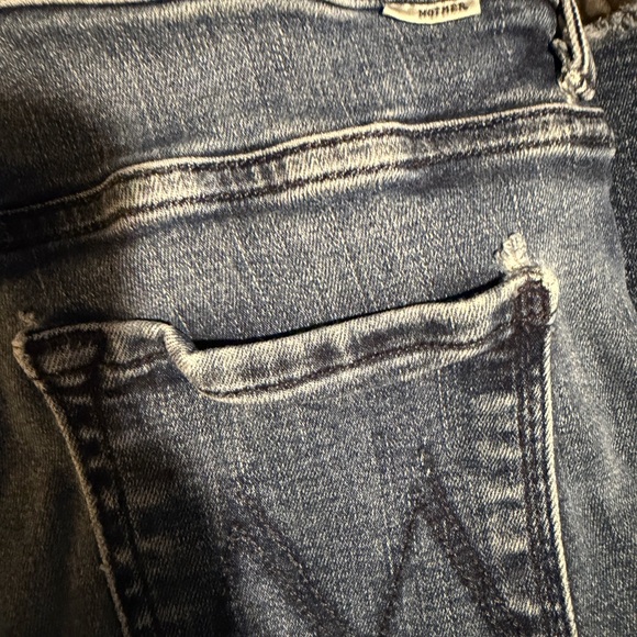 The Weekender Fray - Picture 3 of 5